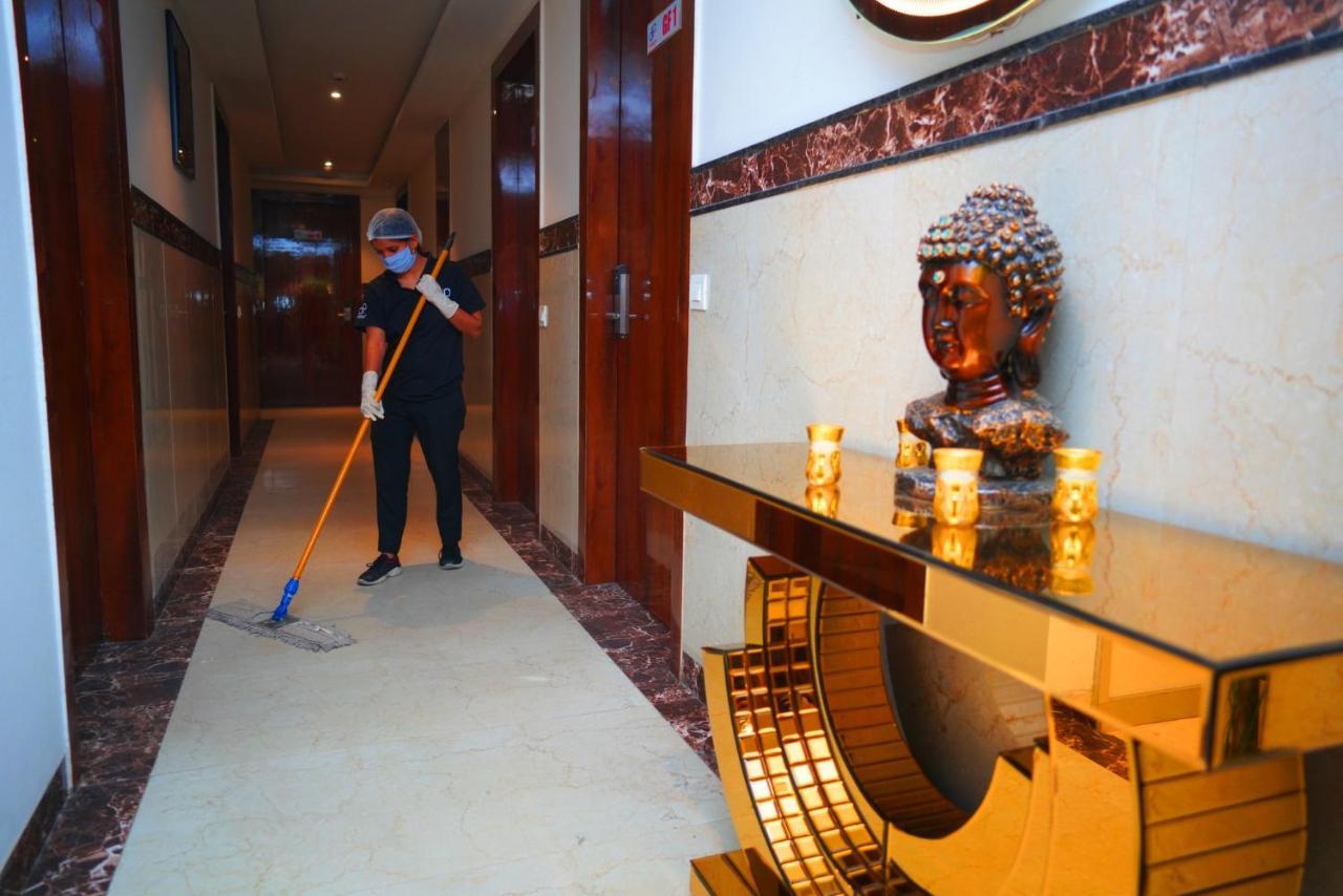 The Vegas By De Pavilion, Delhi Airport Exterior foto